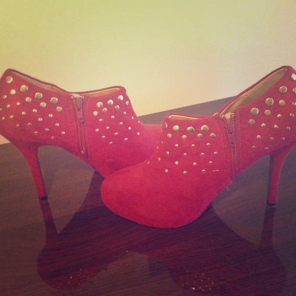 Red and Gold studs bootie