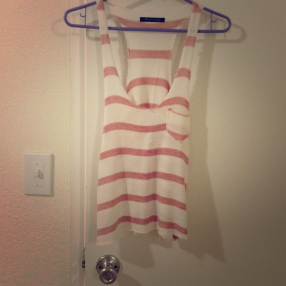 foreign exchange Tops - White and pink flowy stripe pocket top