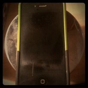 iPhone 4 AT&T 1⃣6⃣gb