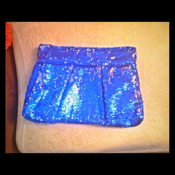 Blue sequin clutch