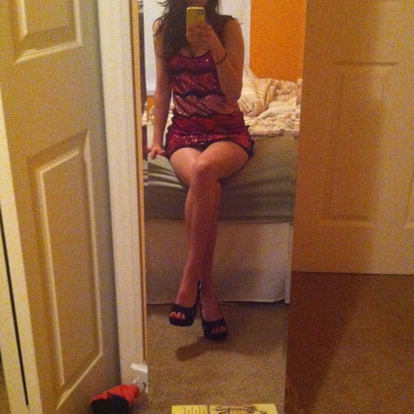 SOLD - Picture 4 of 4