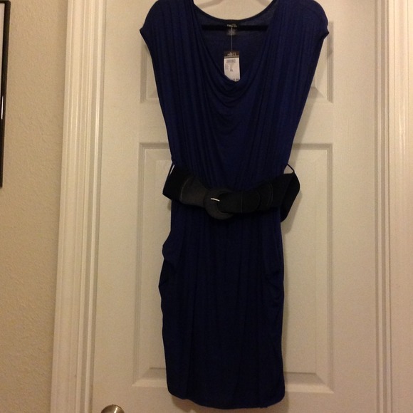 -SOLD-NWT navy blue dress w/ belt-SOLD