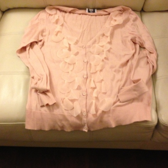 Ann Taylor LOFT barely used petal front cardigan