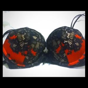 REDUCED! 32C VS Very Sexy Push-Up