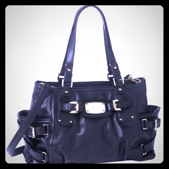 New Michael Kors satchel bag PRICE REDUCED