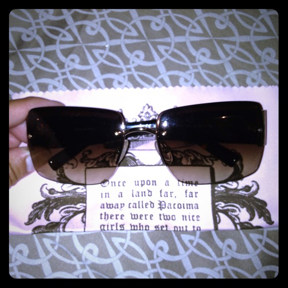 ⭕SOLD⭕ AUTHENTIC 💯 Juicy Couture brown sunglasses