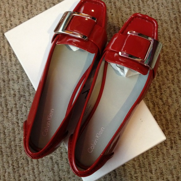 🌹SOLD🌹 Authentic Red Calvin Klein  shoes - Picture 2 of 4