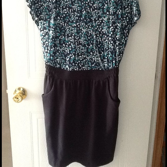 SOLD!!!!!!! MNG by Mango summer dress - Picture 2 of 3