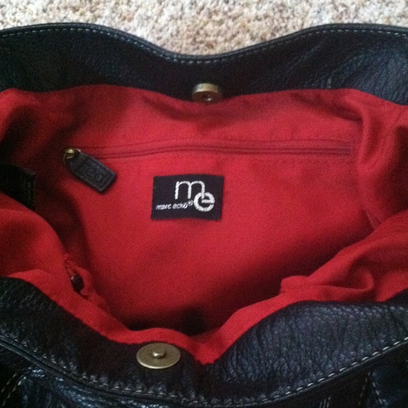 soft black purse - Picture 3 of 3