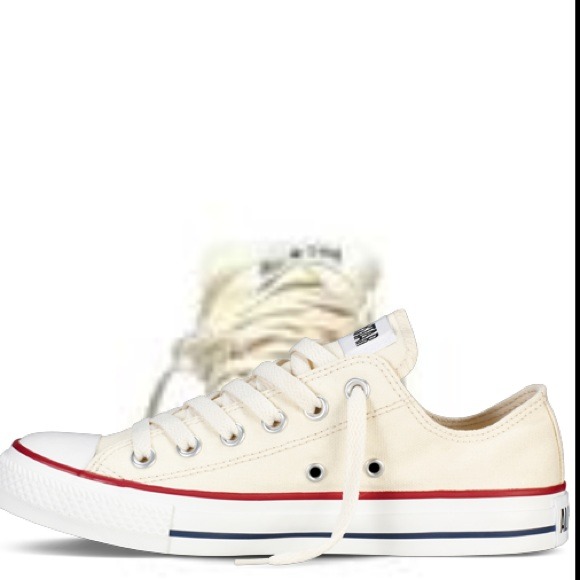 Off-White Converse ~ Size 6 ~ Amost Brand New!
