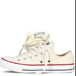Off-White Converse ~ Size 6 ~ Amost Brand New!
