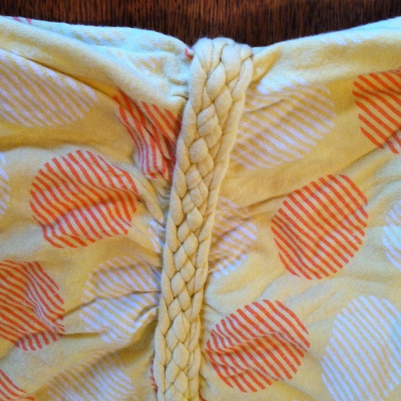 Patterned Yellow Tube-Top - Picture 2 of 3