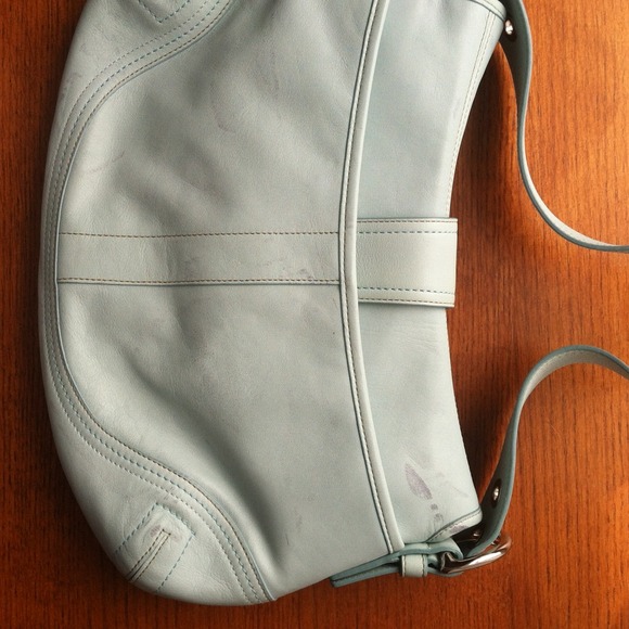 Baby blue leather coach purse! - Picture 3 of 3