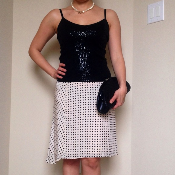 🌟Sold in bundle 🌟BR pale pink polka dot skirt. - Picture 2 of 4
