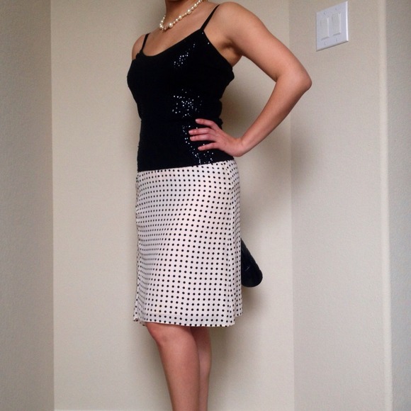 🌟Sold in bundle 🌟BR pale pink polka dot skirt. - Picture 3 of 4