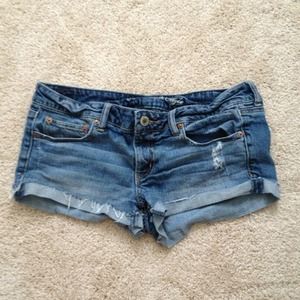 American eagle size 12 shorts
