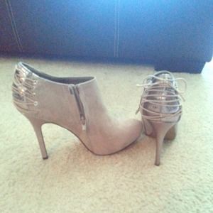 Gorgeous suede booties with corset detail!!!!