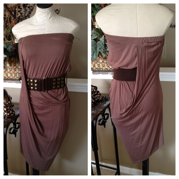 SOLD Togo strapless w/ belt - Picture 2 of 3