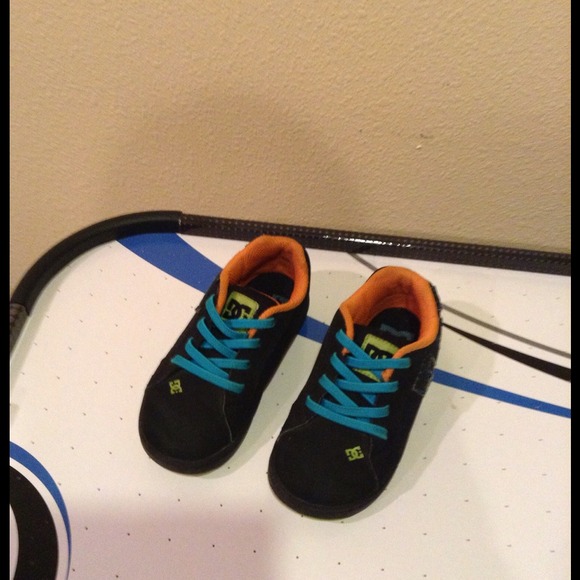 **Bundle for omgwhitlikewow**Toddler boys DCs