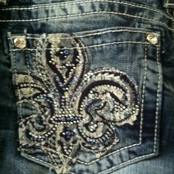 SOLD🚫Trading..Authentic! Miss Me Jeans! - Picture 4 of 4