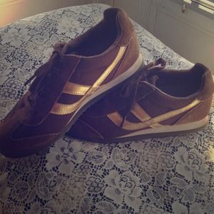 American Eagle sneakers