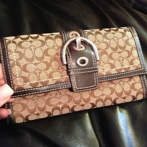 Authentic Coach Wallet