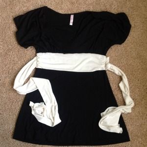 Xhilaration Black Blouse w white tie