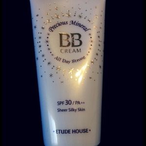 BB cream-new with box