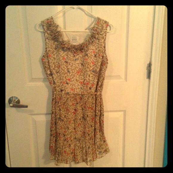 Dress perfect for spring! Make me an offer!