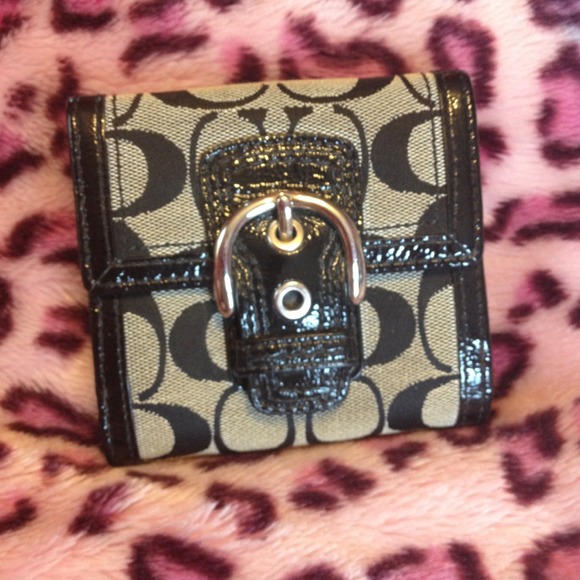 Black Coach Wallet.