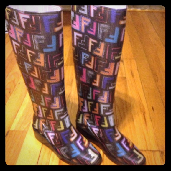 Fendi Rainboots