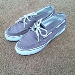 Sperrys size 6 1/2 :)) great condition ON HOLD*