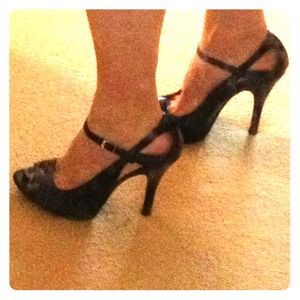 Black patent heels