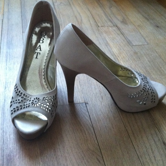 Open toe shoes!!! Made in Poland! Leather