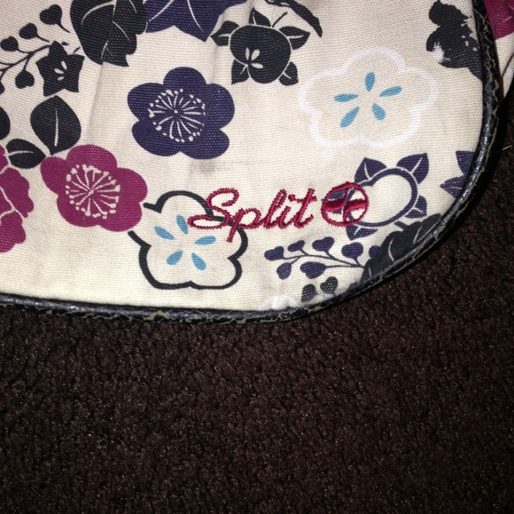 Split bag - Picture 3 of 4