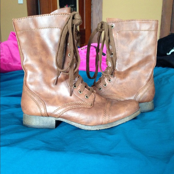 Candies boots