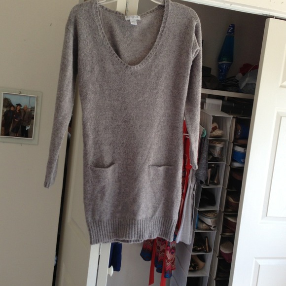 Long sleeve sweater