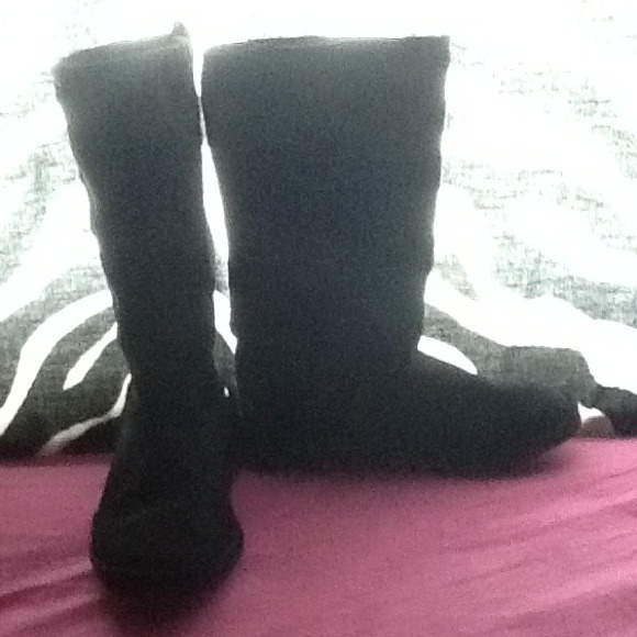 Black Boots