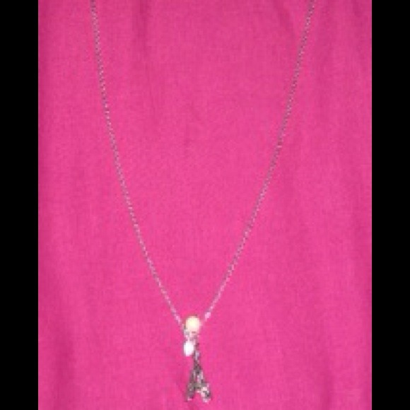 Eiffel Tower Paris Necklace - Picture 2 of 2