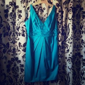 Malibu blue v-neck dress