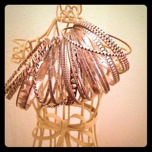 NWT antique silver 22 pc bangle set