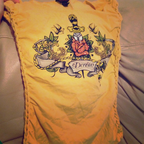 Tops - Dereon sleeveless yellow shirt