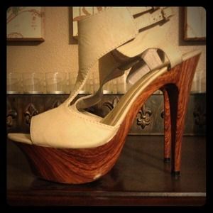 😍Absolutely Awesome Shoes!!😍