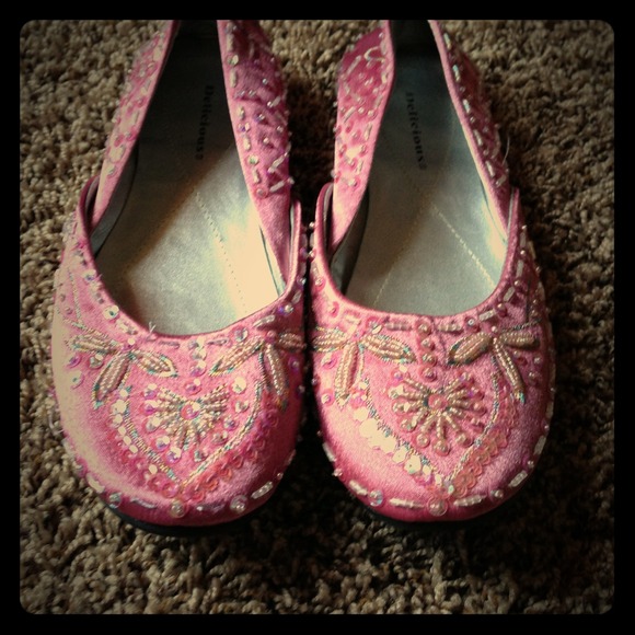 Jeweled Pink Flats- so comfortable! NWOT!!