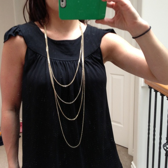 Gold layer necklace