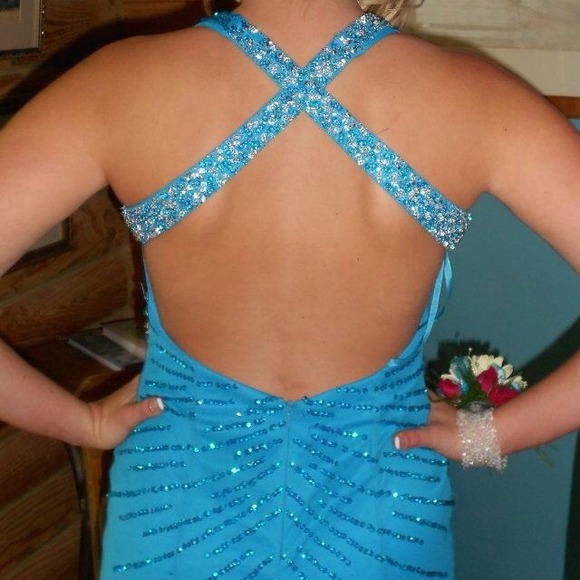 Blue\turquoise David's Bridal Prom Dress - Picture 2 of 4