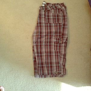 🚫SOLD🚫Brown plaid capris size 20
