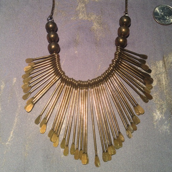 Necklace - Picture 1 of 1