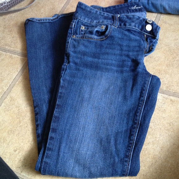 American Eagle Artist Jeans