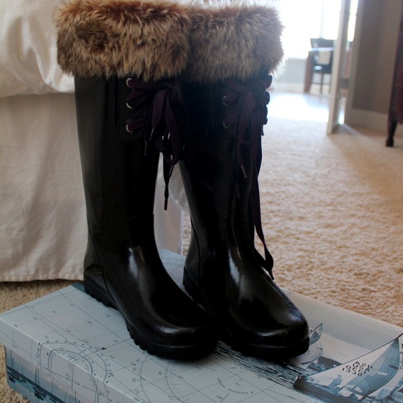 **SOLD** Sperry Top-sider Waterproof Rainboots